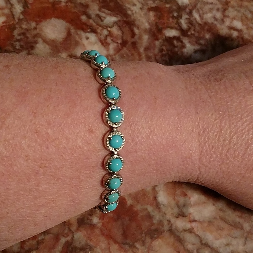 SS sleeping beauty turquoise diamond cut bracelet